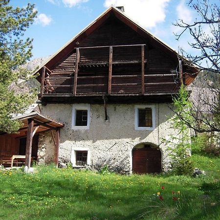 Maison Carail Nevache 14 Personnes Exterior photo